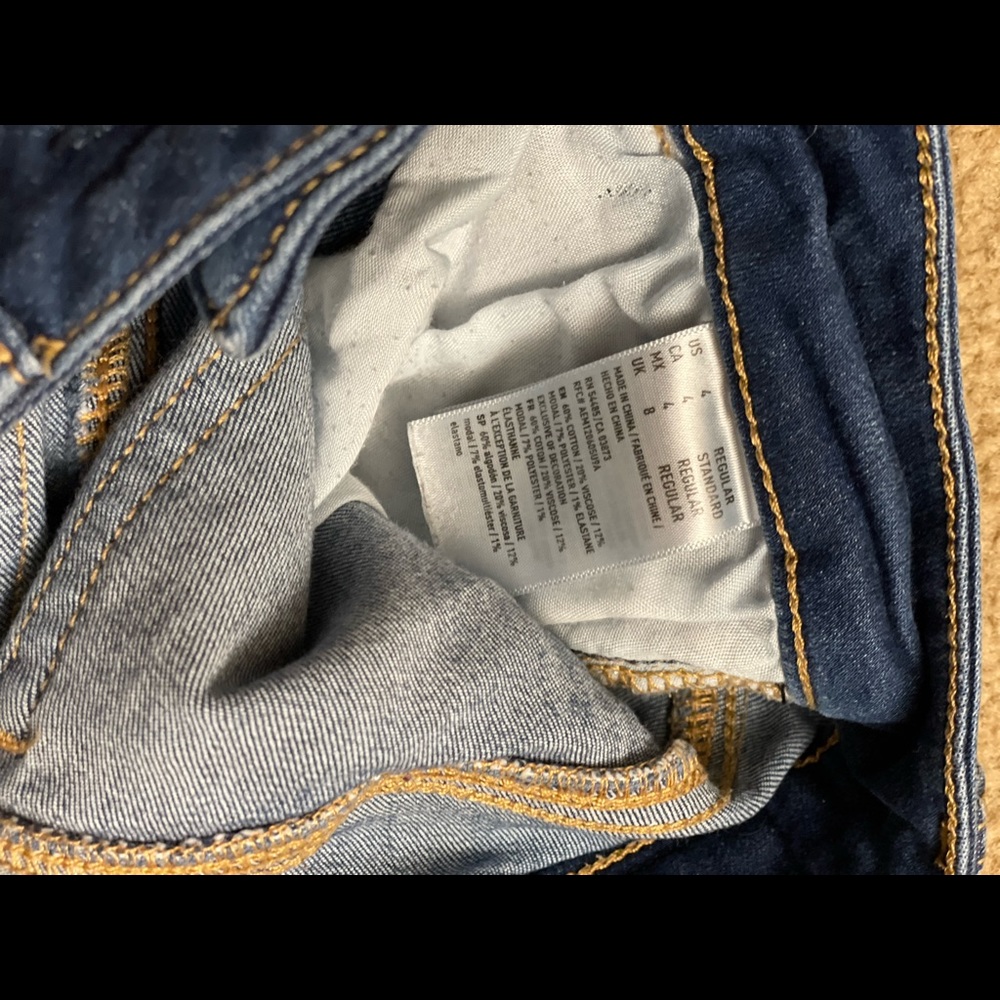 Jeans - Picture 2 of 2